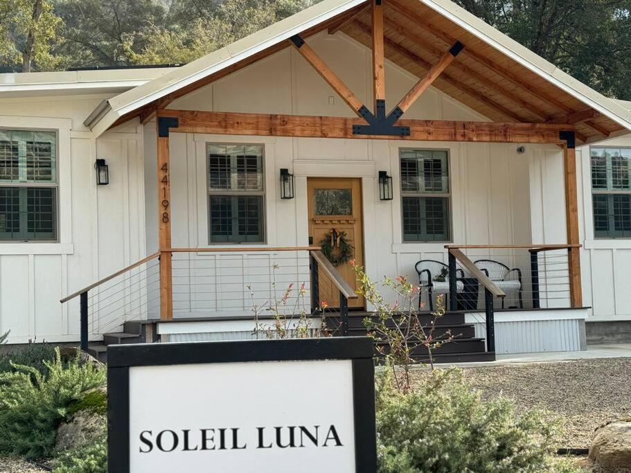 Soleil Luna 2 Miles From Sequoia Park Entrance Three Rivers Exterior photo